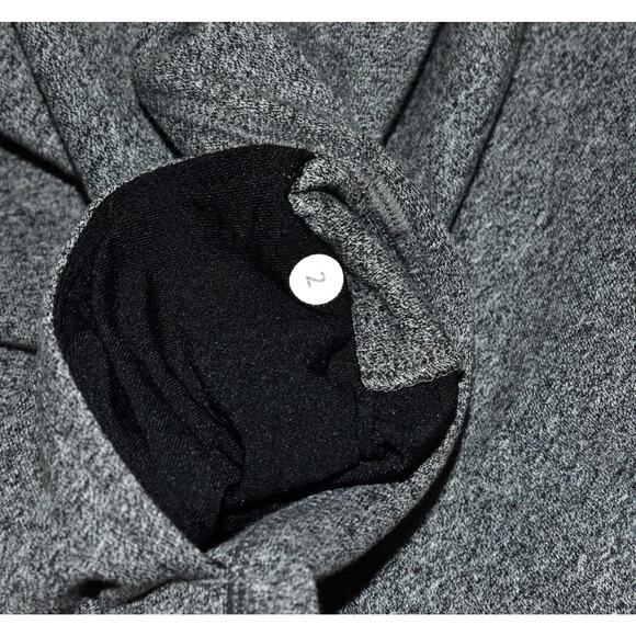 B0 Auth LULULEMON Gray Snap Button Relaxed Wrap Sweatshirt Cardigan Jacket Sz 2 - Picture 6 of 6